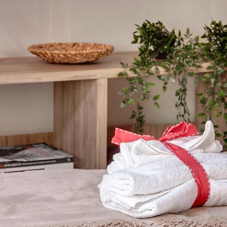 Faenza Apartment By Mamo Firenze Bagian luar foto