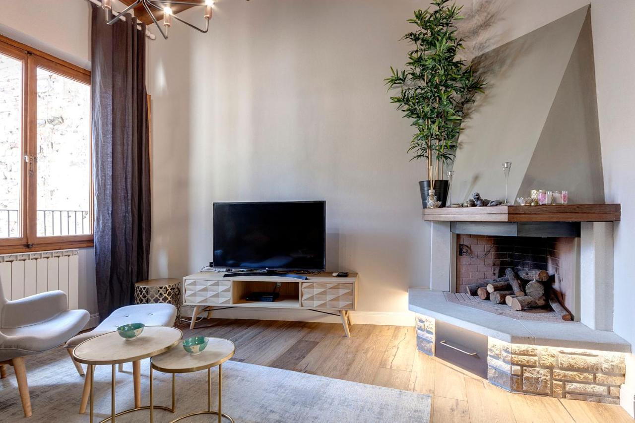Faenza Apartment By Mamo Firenze Bagian luar foto