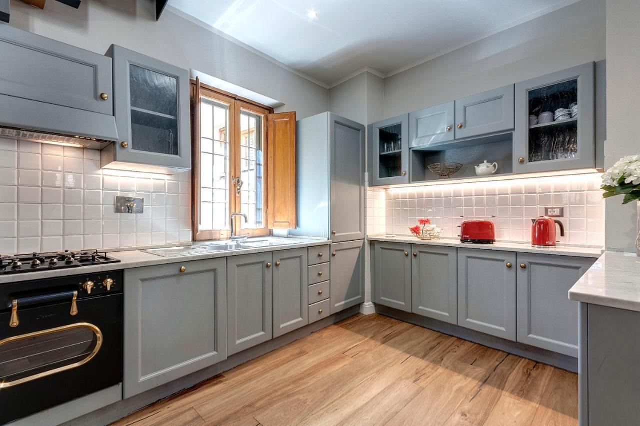 Faenza Apartment By Mamo Firenze Bagian luar foto